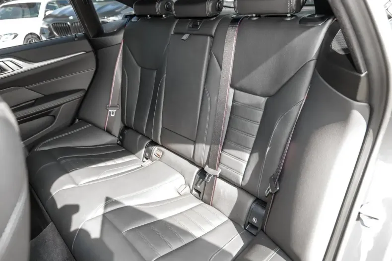 BMW M440 (Seria 4) din 2024 cu 38.900 km - oferta BMW265933 - foto 18