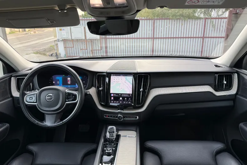 Volvo XC60 din 2022 cu 115.715 km - oferta VOL265951 - foto 5