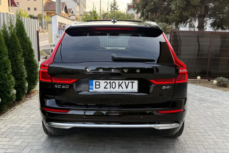 Volvo XC60 din 2022 cu 115.715 km - oferta VOL265951 - foto 12