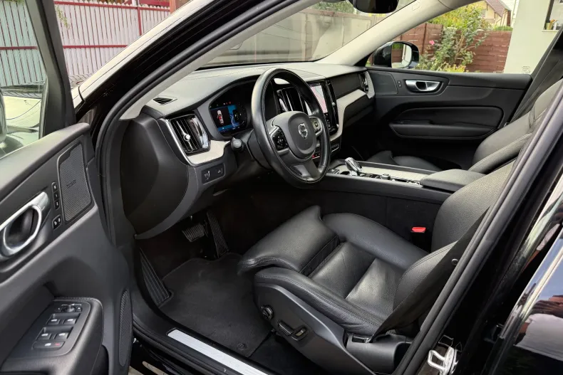 Volvo XC60 din 2022 cu 115.715 km - oferta VOL265951 - foto 15