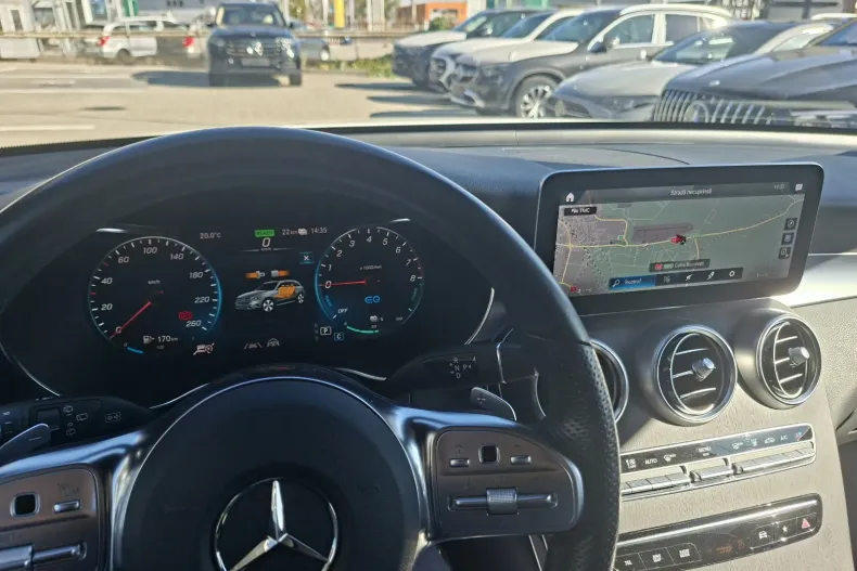 Mercedes-Benz GLC 300 (Clasa GLC) din 2021 cu 73.000 km - oferta MER265960 - foto 14