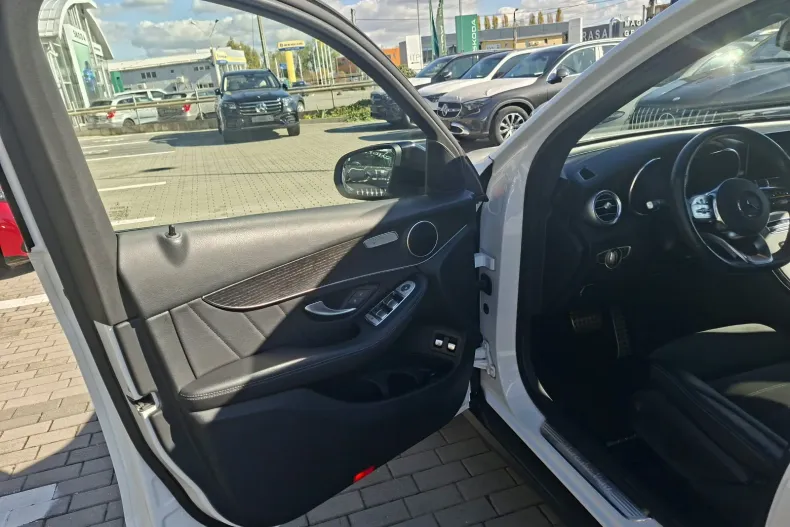 Mercedes-Benz GLC 300 (Clasa GLC) din 2021 cu 73.000 km - oferta MER265960 - foto 19