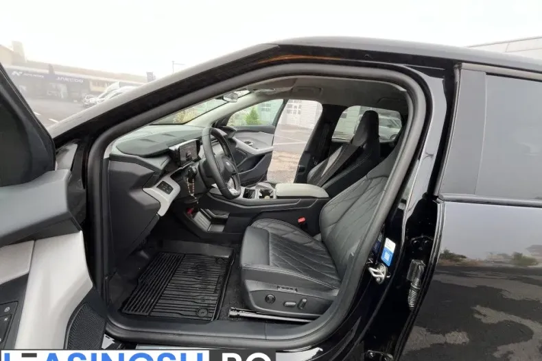 Ford Explorer din 2026 cu 7.088 km - oferta FOR265972 - foto 11