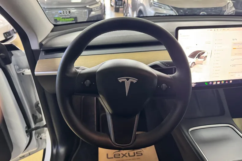 Tesla Model Y din 2022 cu 160.000 km - oferta TES265975 - foto 16