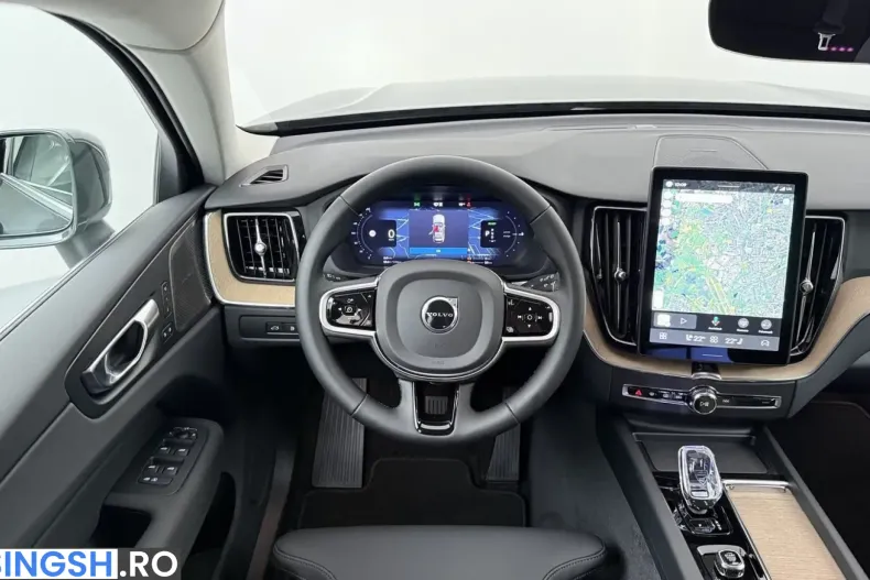 Volvo XC60 din 2026 cu 3.500 km - oferta VOL265996 - foto 8
