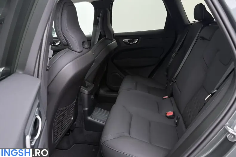 Volvo XC60 din 2026 cu 3.500 km - oferta VOL265996 - foto 11