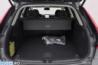 Volvo XC60 din 2026 cu 3.500 km - oferta VOL265996 - foto 19