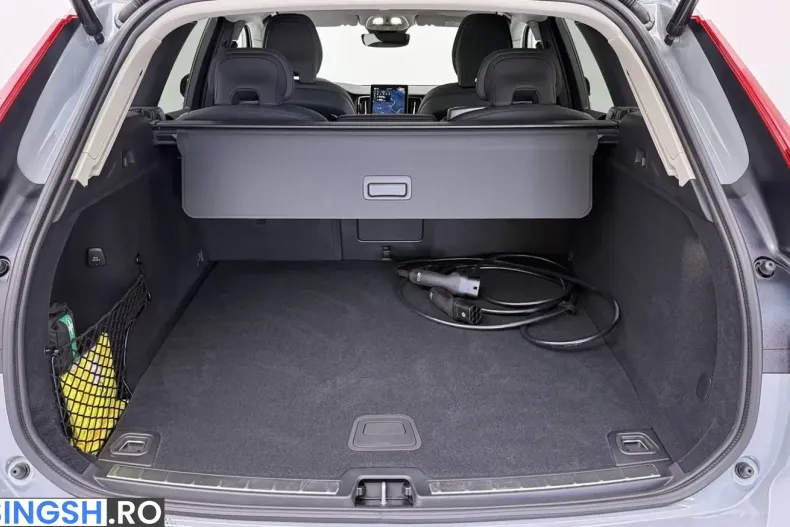 Volvo XC60 din 2026 cu 3.500 km - oferta VOL266003 - foto 10