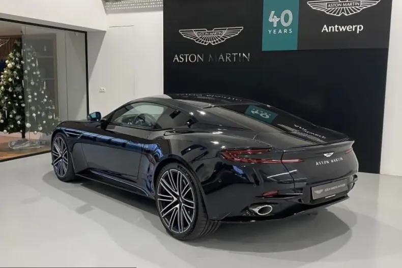 Aston Martin DB12 din 2025 cu 8.500 km - oferta AST266022 - foto 7