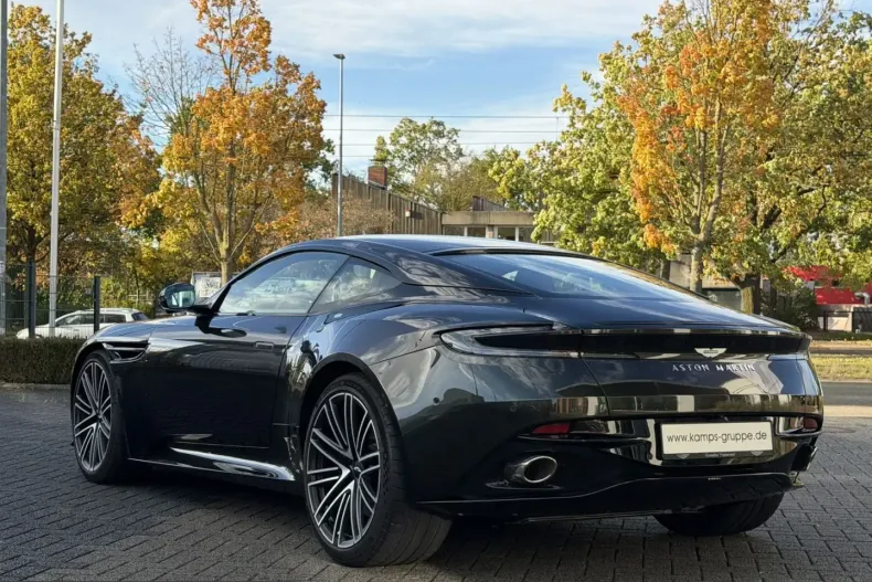 Aston Martin DB12 din 2024 cu 19.680 km - oferta AST266026 - foto 4