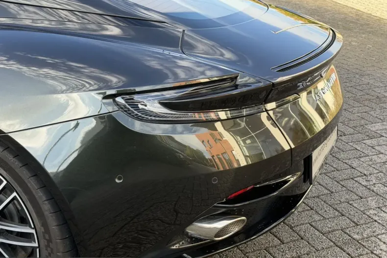 Aston Martin DB12 din 2024 cu 19.680 km - oferta AST266026 - foto 11