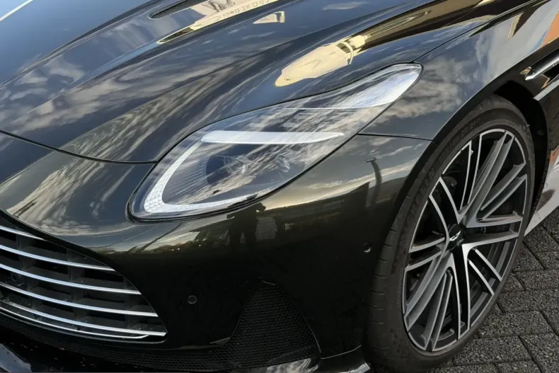 Aston Martin DB12 din 2024 cu 19.680 km - oferta AST266026 - foto 15