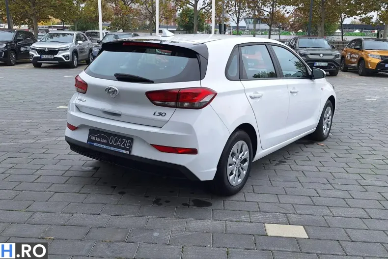 Hyundai i30 din 2022 cu 63.890 km - oferta HYU266110 - foto 4