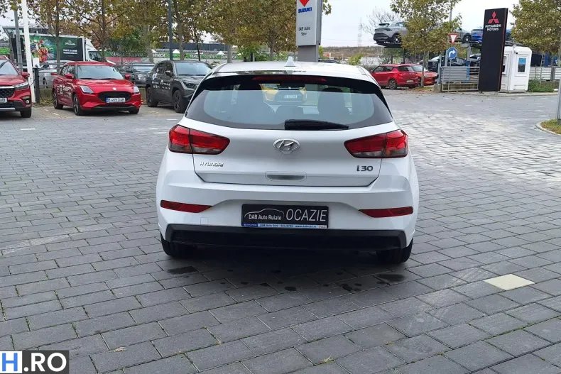 Hyundai i30 din 2022 cu 63.890 km - oferta HYU266110 - foto 5