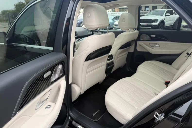 Mercedes-Benz GLE 53 AMG (Clasa GLE) din 2024 cu 35.711 km - oferta MER266114 - foto 18