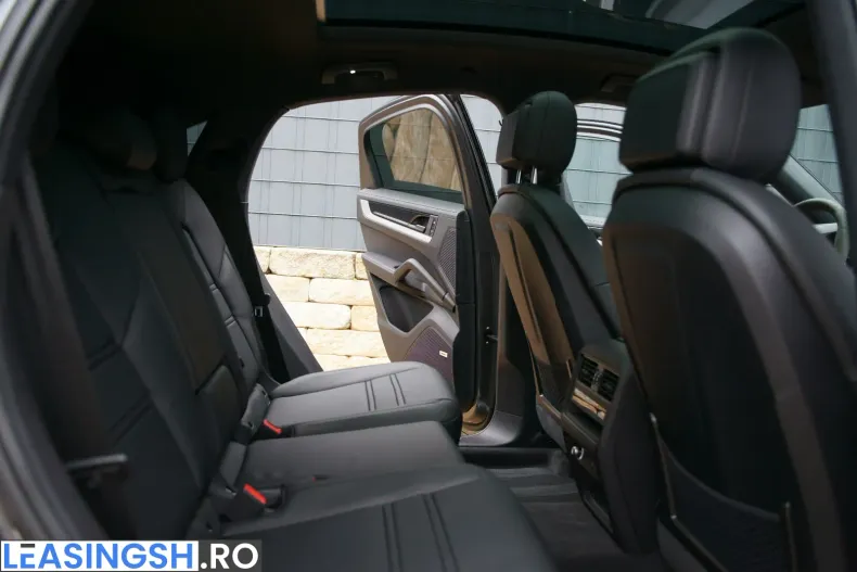 Porsche Cayenne din 2025 cu 11.999 km - oferta POR266138 - foto 6