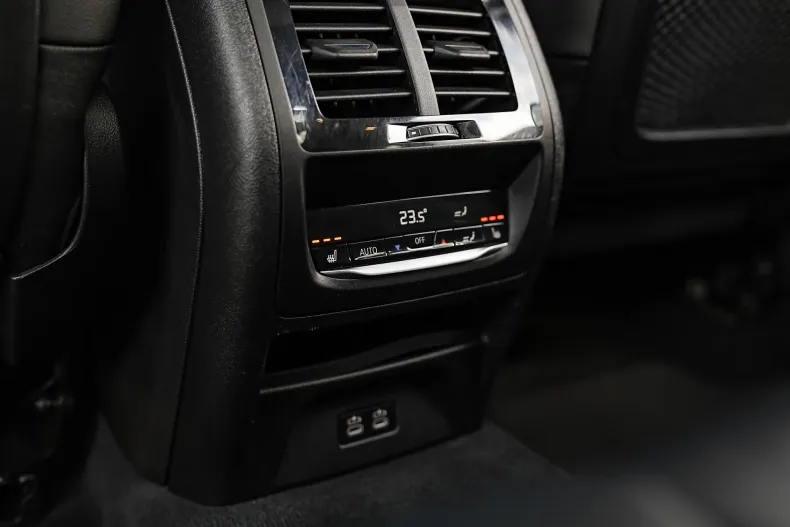 BMW X3 (Seria X) din 2021 cu 174.000 km - oferta BMW266141 - foto 16