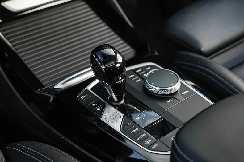 BMW X3 (Seria X) din 2021 cu 174.000 km - oferta BMW266141 - foto 36