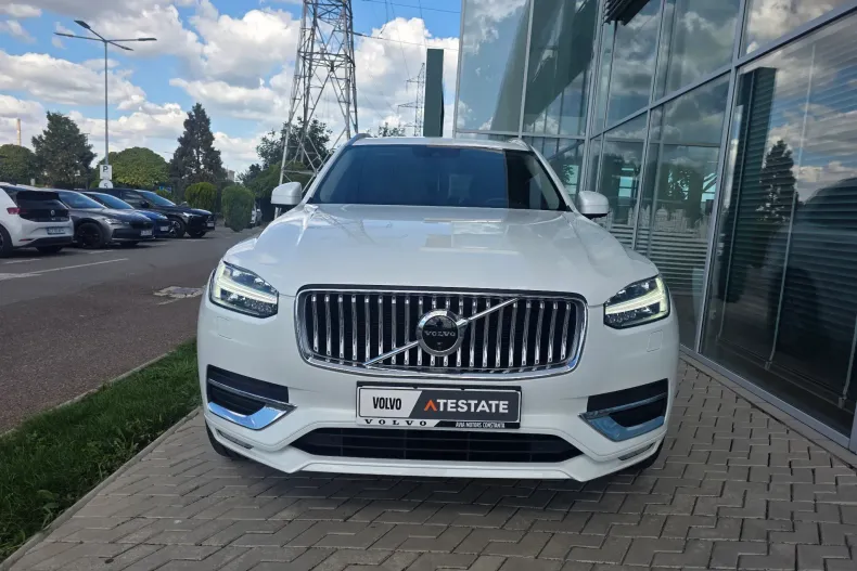 Volvo XC90 din 2020 cu 83.460 km - oferta VOL266157 - foto 2