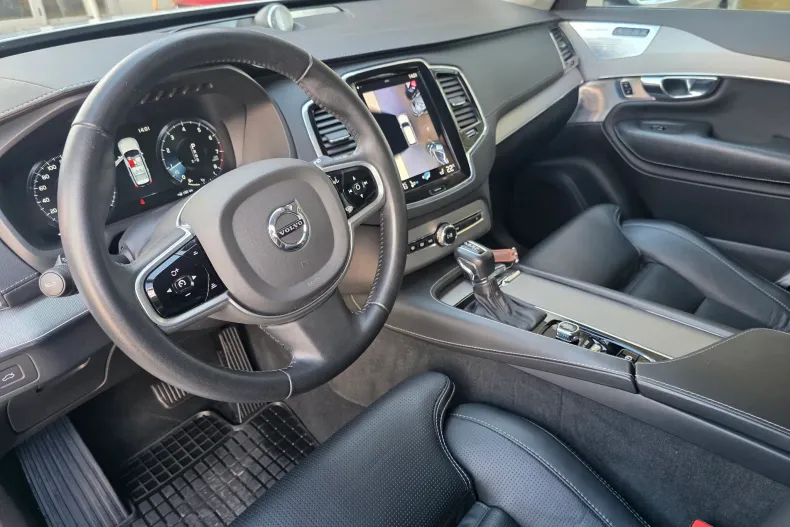Volvo XC90 din 2020 cu 83.460 km - oferta VOL266157 - foto 15