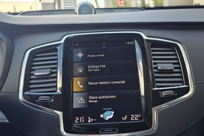 Volvo XC90 din 2020 cu 83.460 km - oferta VOL266157 - foto 19