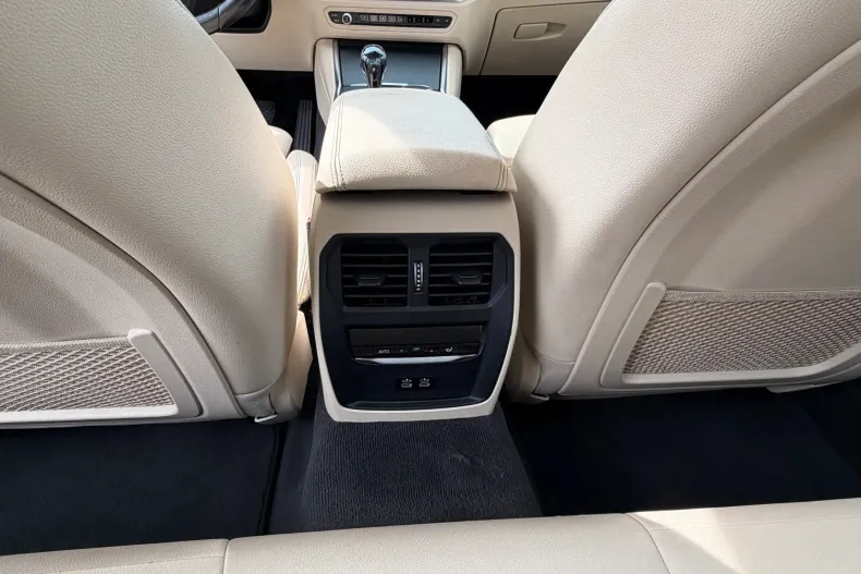 BMW 330 (Seria 3) din 2021 cu 155.871 km - oferta BMW266202 - foto 13