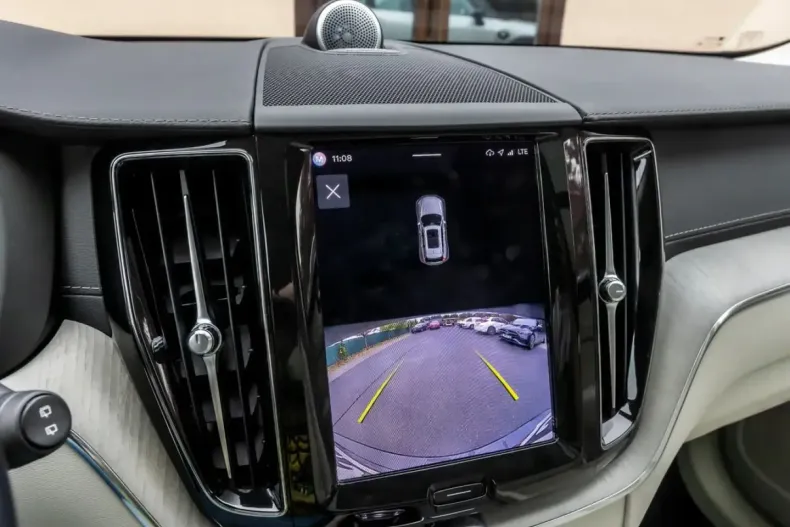Volvo XC60 din 2023 cu 36.000 km - oferta VOL266212 - foto 32