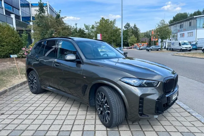 BMW X5 (Seria X) din 2026 cu 12.600 km - oferta BMW266235 - foto 8