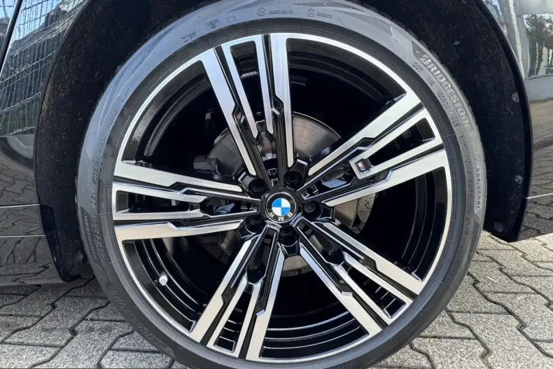 BMW 740 (Seria 7) din 2025 cu 22.721 km - oferta BMW266249 - foto 26