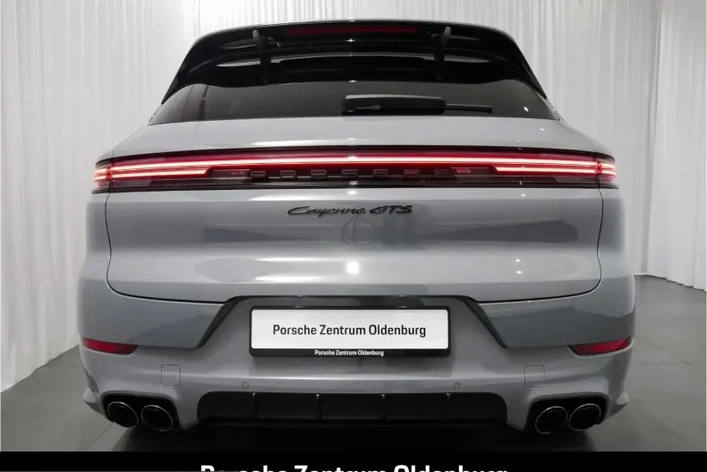 Porsche Cayenne din 2026 cu 27.900 km - oferta POR266256 - foto 4