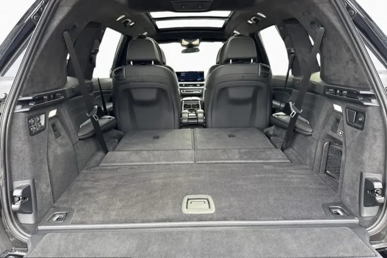 BMW X7 (Seria X) din 2023 cu 82.433 km - oferta BMW266259 - foto 17