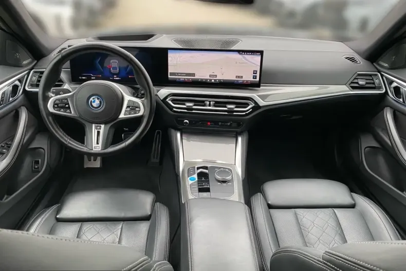 BMW i4 (Seria 4) din 2023 cu 47.900 km - oferta BMW266260 - foto 10