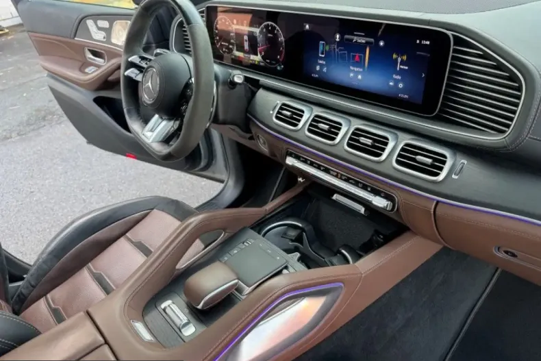 Mercedes-Benz GLE 63 AMG (Clasa GLE) din 2024 cu 39.500 km - oferta MER266265 - foto 6