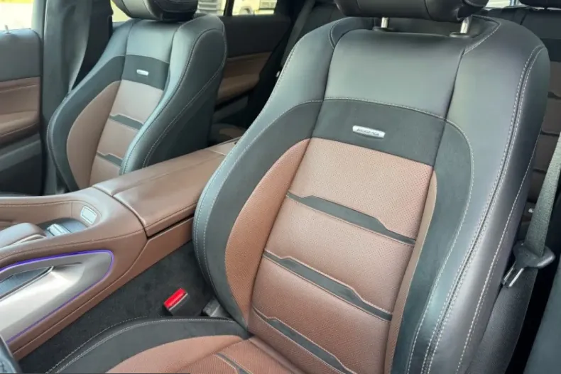 Mercedes-Benz GLE 63 AMG (Clasa GLE) din 2024 cu 39.500 km - oferta MER266265 - foto 9