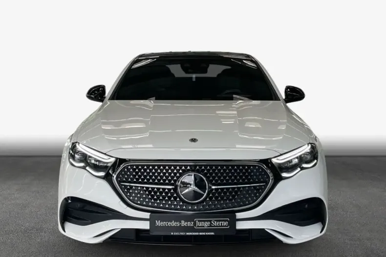 Mercedes-Benz E 200 (Clasa E) din 2025 cu 19.550 km - oferta MER266273 - foto 1
