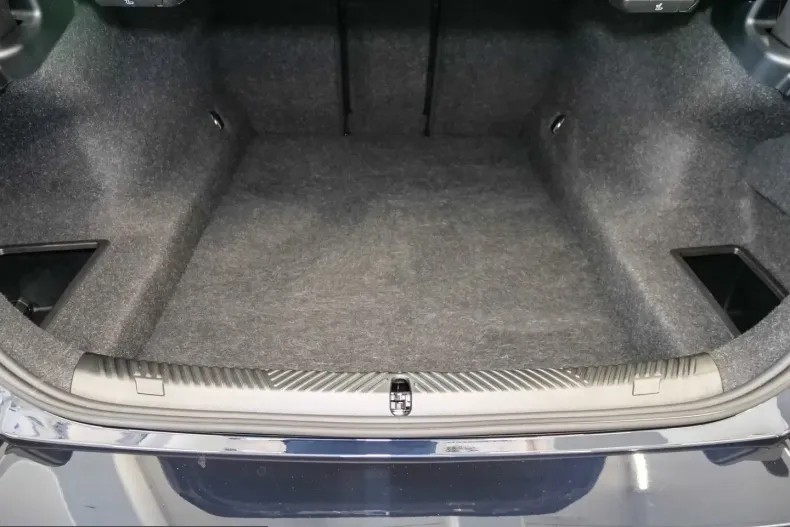 BMW 520 (Seria 5) din 2025 cu 26.239 km - oferta BMW266277 - foto 14