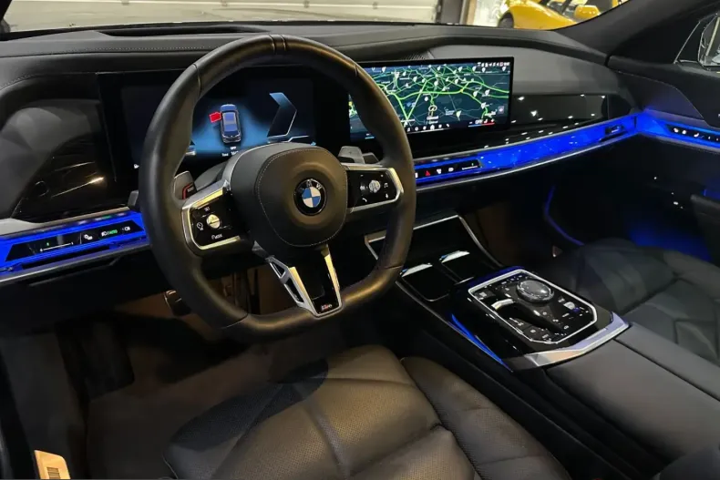 BMW 740 (Seria 7) din 2025 cu 15.000 km - oferta BMW266279 - foto 21
