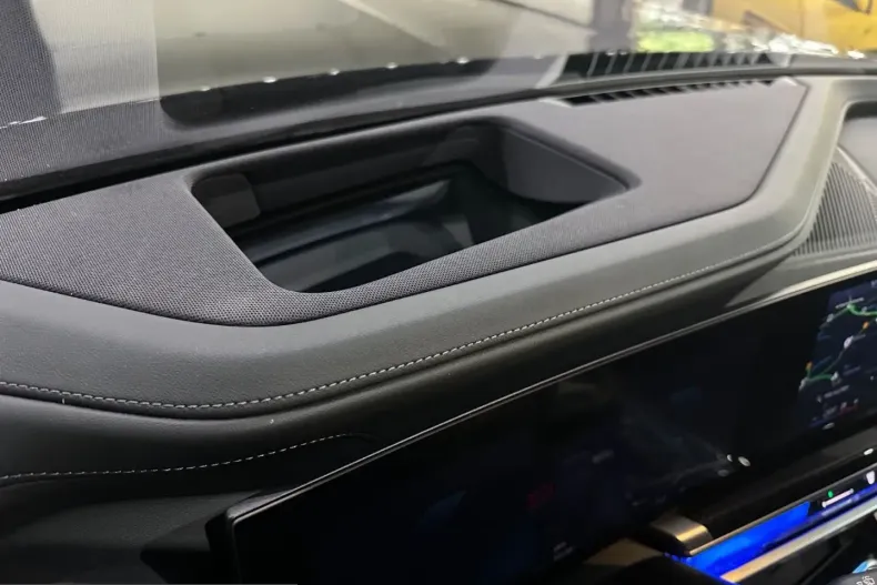 BMW 740 (Seria 7) din 2025 cu 15.000 km - oferta BMW266279 - foto 28