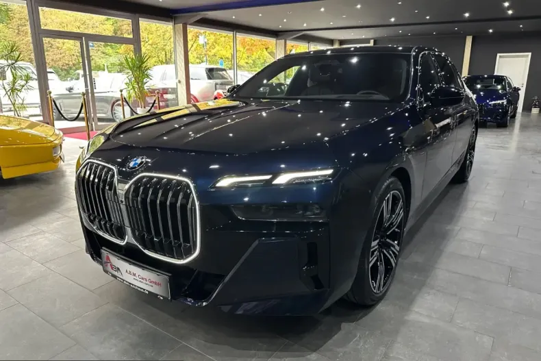 BMW 740 (Seria 7) din 2025 cu 15.000 km - oferta BMW266279 - foto 40