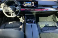 BMW 740 (Seria 7) din 2025 cu 13.350 km - oferta BMW266280 - foto 7