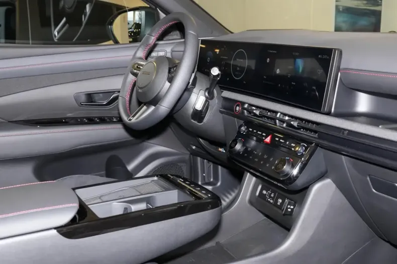 Hyundai Tucson din 2025 cu 8.679 km - oferta HYU266288 - foto 10