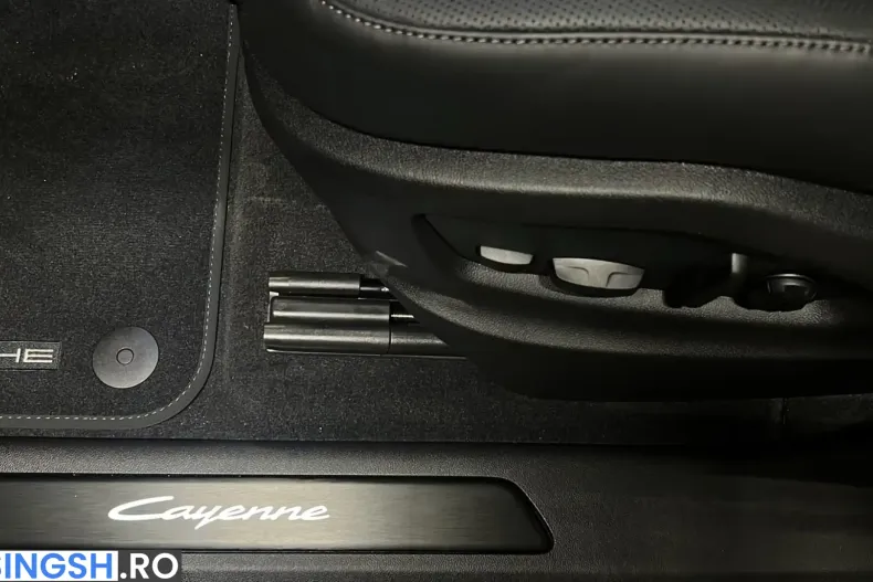 Porsche Cayenne din 2026 cu 4.900 km - oferta POR266293 - foto 20