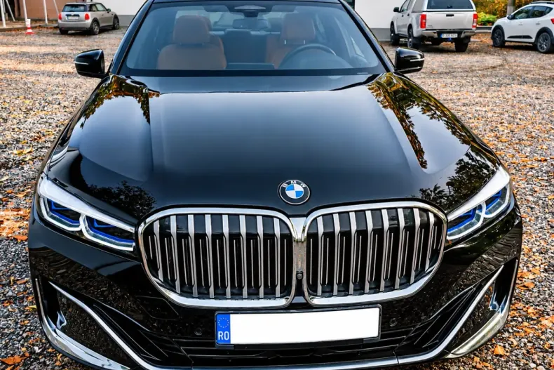 BMW 730 (Seria 7) din 2021 cu 111.744 km - oferta BMW266306 - foto 2