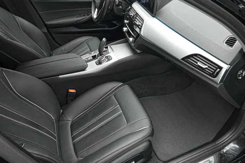 BMW 520 (Seria 5) din 2022 cu 50.000 km - oferta BMW266317 - foto 4