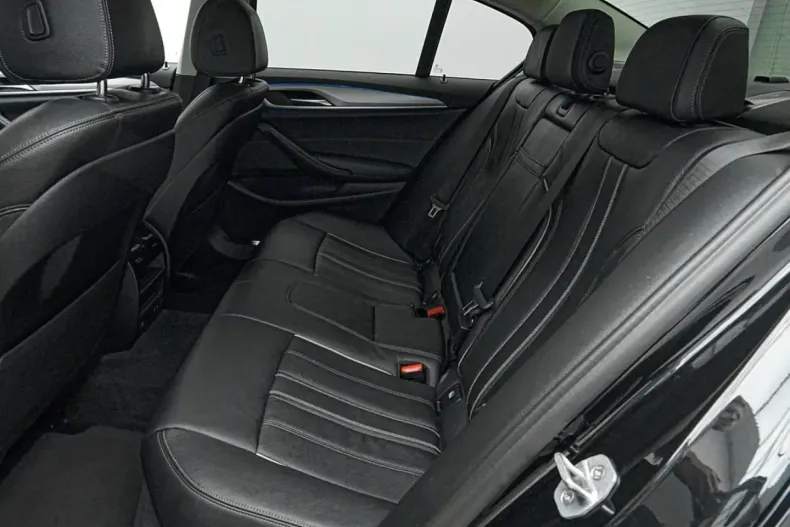 BMW 520 (Seria 5) din 2022 cu 50.000 km - oferta BMW266317 - foto 7