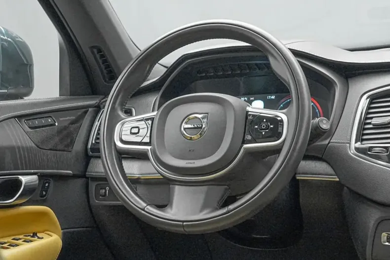 Volvo XC90 din 2022 cu 110.000 km - oferta VOL266318 - foto 10