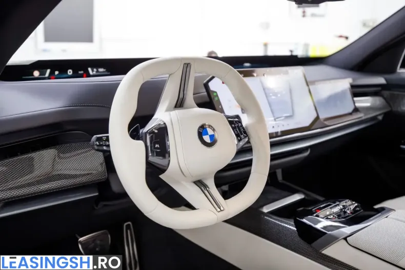 BMW 740 (Seria 7) din 2026 cu 15 km - oferta BMW266320 - foto 20