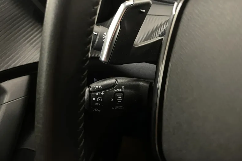 Peugeot 2008 din 2023 cu 79.538 km - oferta PEU266336 - foto 25