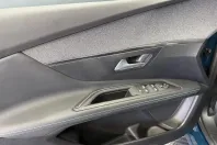 Peugeot 3008 din 2021 cu 56.502 km - oferta PEU266353 - foto 23