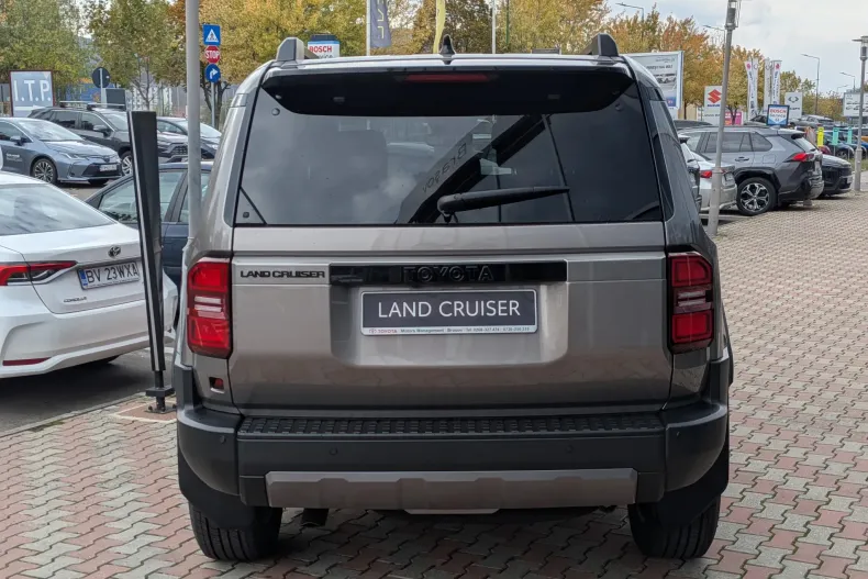 Toyota Land Cruiser din 2026 cu 4 km - oferta TOY266382 - foto 5